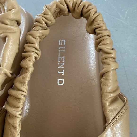 Silent D Sandals - Picture 5 of 7